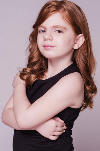 LAURA GALVES LAURA GALVES